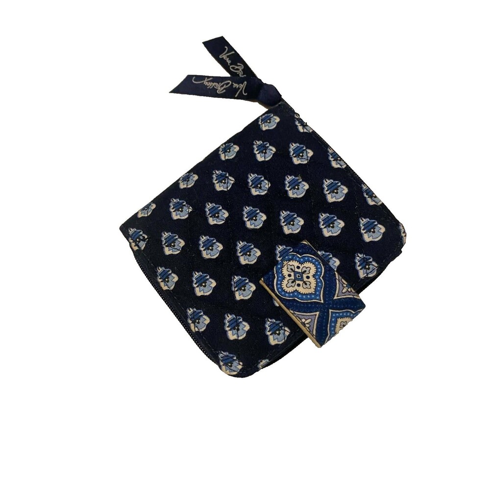 Vera Bradley - Nantucket Navy - Blue Medallion - Bifold Mini Zip/Snap Wallet